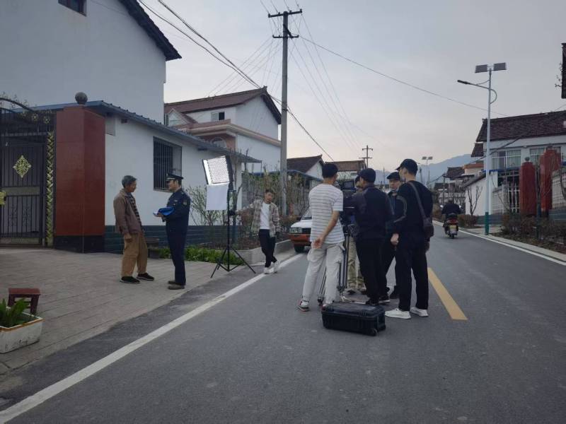 嘉鱼县TVC制作：多版本适配全渠道投放，让广告发挥最大价值！